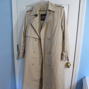 LIKE NEW Vintage London Fog Trench Coat w/ Removable Liner